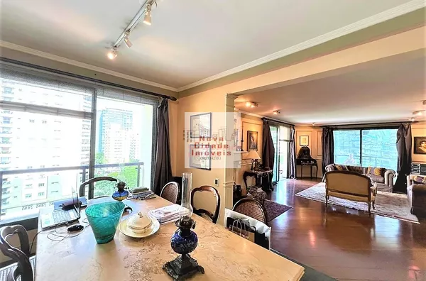 Itaim Bibi!!! Apto. venda 220 m²  3 suites 4 vagas - Foto 2