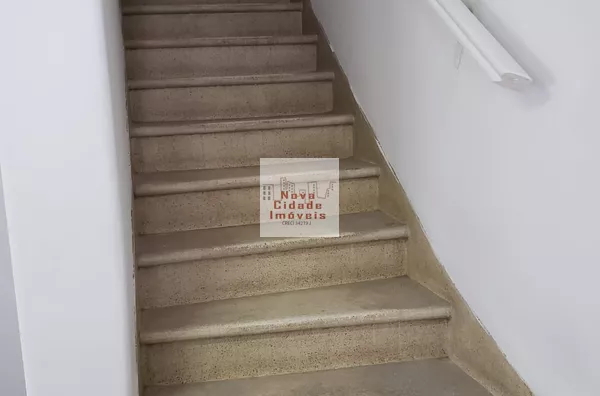 acesso ao piso superior