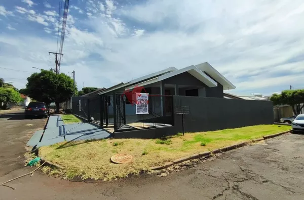 Casa para ,  Zona V, Umuarama - Foto 1