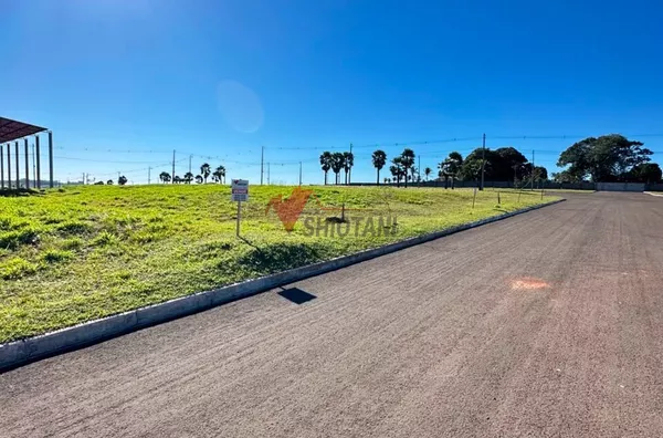 Terreno para venda,  Condomínio Grrevilha Empresarial, Umuarama