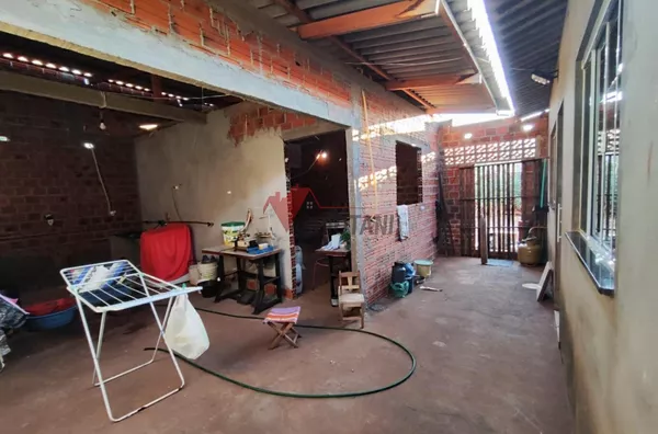 Casa para venda, 2 quarto(s),  , Cafezal Do Sul