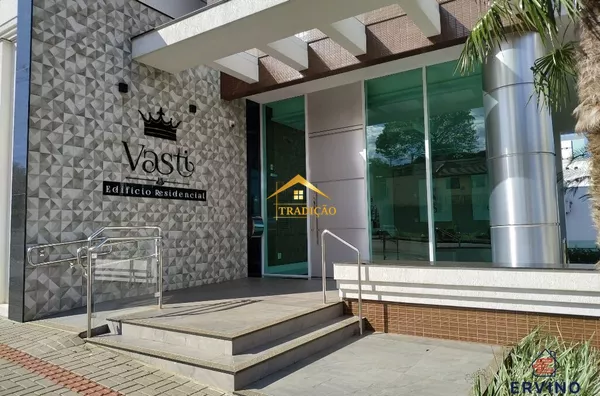 APARTAMENTO À VENDA, CENTRO