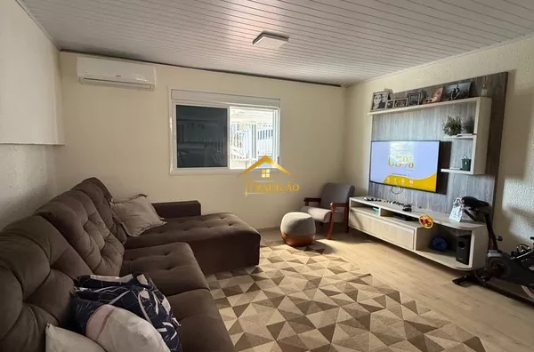 CASA SEMIMOBILIADA À VENDA, ALVORADA, PATO BRANCO
