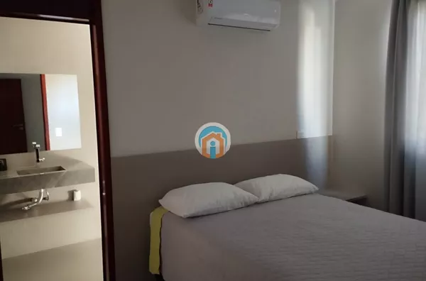 Casa no Condomínio Águas da Serra – 5 Suítes, Área Gourmet e Churrasqueira na Frente