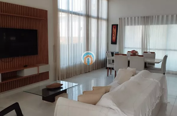 Casa no Águas da Serra - Locação - 5 Suítes, Área Gourmet e Churrasqueira