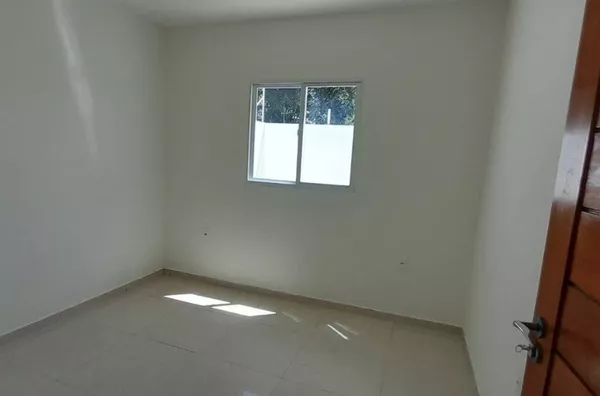 Solanea - casa enorme e pronta para morar