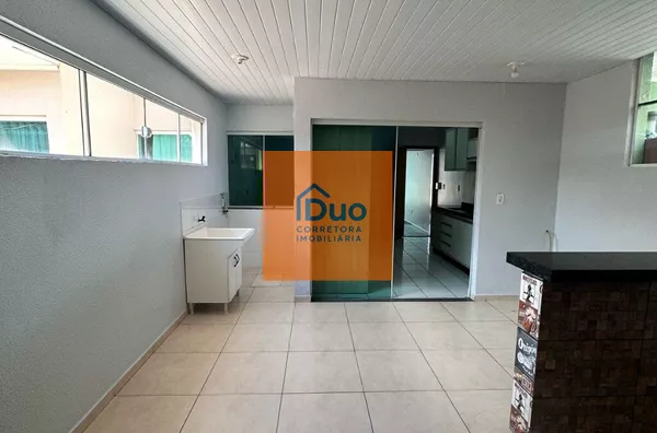Sobrado para venda,  Menino Deus, Pato Branco, Com móveis sob medida, garagem para dois carro, ACEITA IMÓVEL DE MAIOR VALOR EM CURITIBAs, área gourmet, ar-condicionado - Foto 6