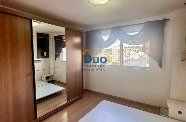 Apartamento para venda,  Centro, Pato Branco AMPLO, OPORTUNIDADE, SEMI MOBILIADO, COZINHA PLANEJADA, COM MESA, CADEIRAS E COOKTOP NOVO, SALA DE JANTAR COM MESA E BUFFET, CORTINADO, ROUPEIROS EM TODOS OS DORMITÓRIOS, SACADAS NA SUÍTE E NA SALA DE ESTAR - Foto 12