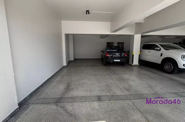 02 Vagas de garagem