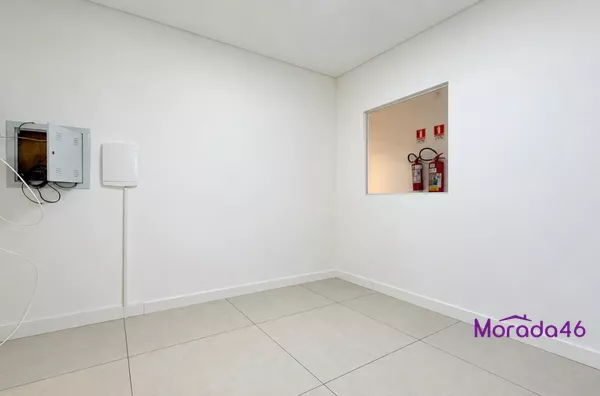 SALA COMERCIAL PARA LOCAÇÃO NO BAIRRO LA SALLE