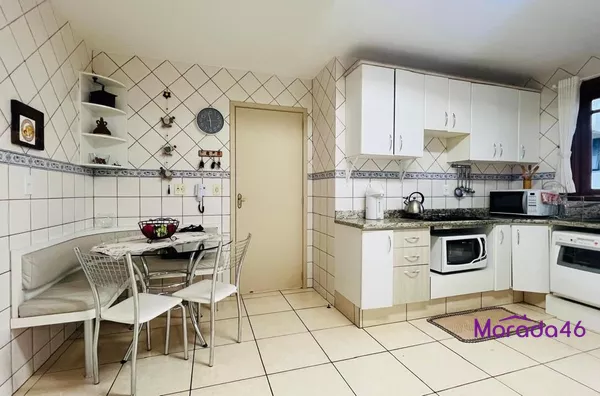CASA PARA VENDA NO BAIRRO PINHEIROS 