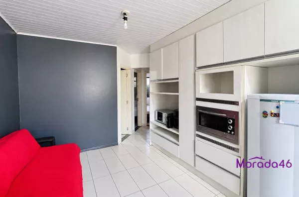 VENDE CASA EM CONDOMINIO NO BAIRRO LA SALLE