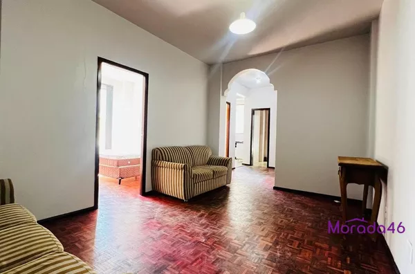 APARTAMENTO PARA ALUGAR NO EDIFÍCIO OSVALDO BUKOVSKI