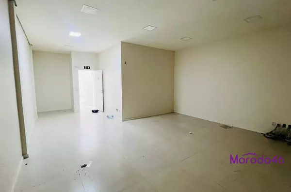 SALA COMERCIAL PARA LOCAÇÃO NO CENTRO - Foto 6