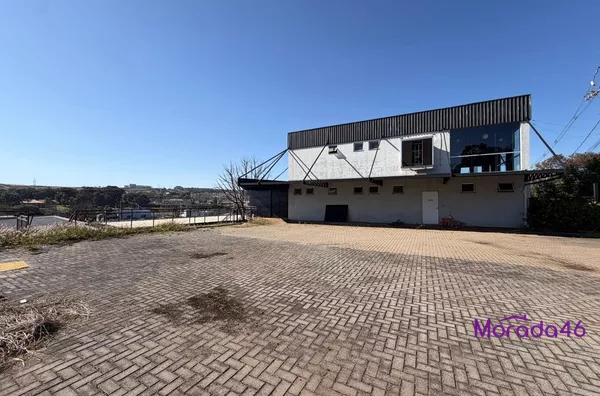 SALA COMERCIAL PARA LOCAÇÃO NO BAIRRO BORTOT