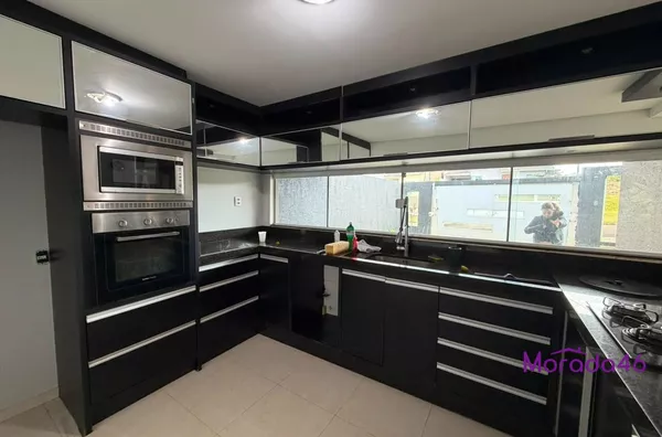 CASA PARA  LOCAÇÃO NO BAIRRO AEROPORTO