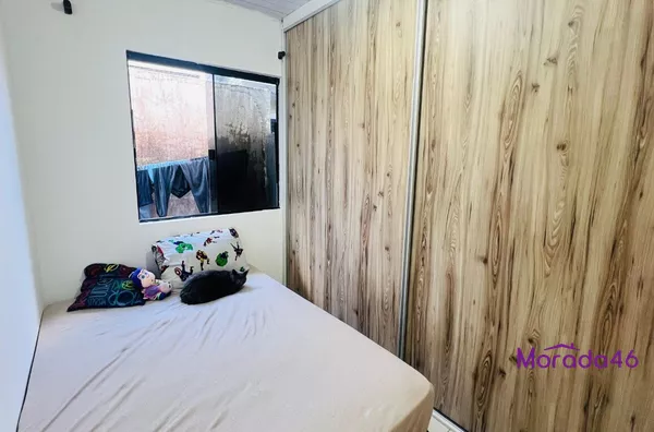 VENDE CASA EM CONDOMINIO NO BAIRRO LA SALLE