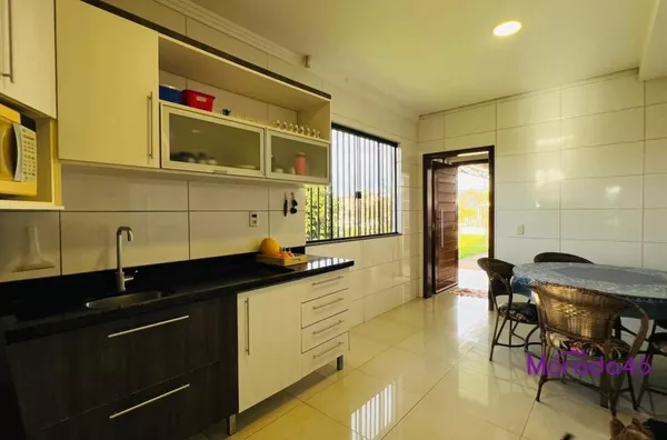 CASA PARA VENDA NO BAIRRO PINHEIRINHO