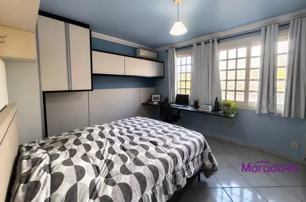 QUARTO 01