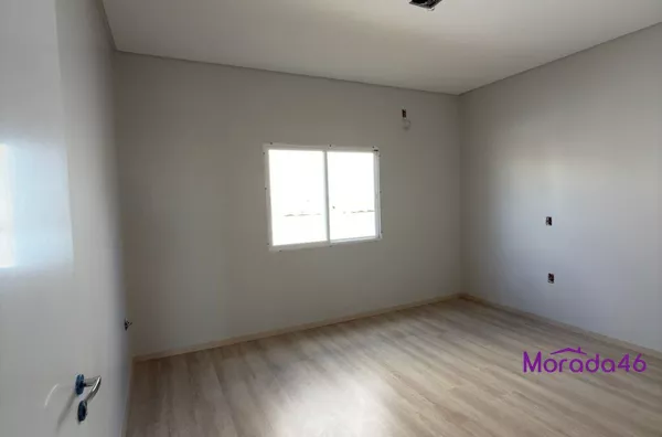 CASA À VENDA NOBAIRRO FRARON