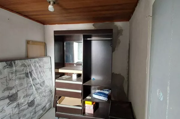 Terreno com quatro cômodos fundos para venda,  Jardim Bichinhos, São Paulo - Foto 3