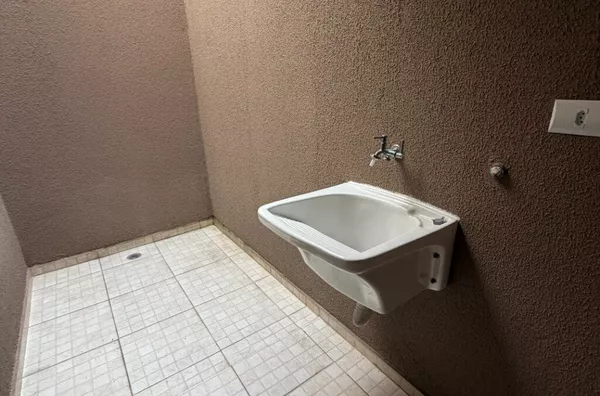 Sobrado para venda e aluguel, 3 quarto(s),  Jardim Ubirajara (zona Sul), São Paulo