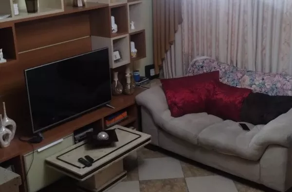 SOBRADO com Sala para dois ambientes, perfeita para receber a família e os amigos. - Foto 2