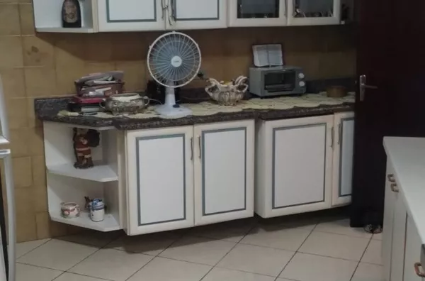 SOBRADO com Sala para dois ambientes, perfeita para receber a família e os amigos. - Foto 4