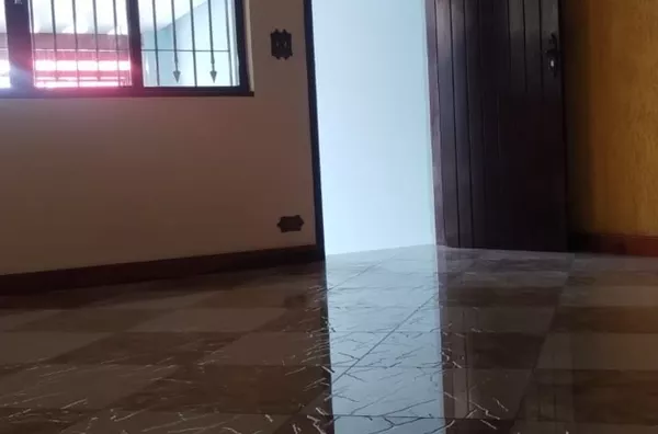 SOBRADO com Sala para dois ambientes, perfeita para receber a família e os amigos. - Foto 4