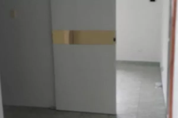 São (03) casa sendo cada uma com TRES cômodos, (01) salão ao lado. - Foto 6