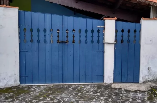 Linda casa ,com excelente acabamento!  Oportunidade imperdível para você que  procura conforte, e um lugarzinho pra chamar de Seu. - Foto 3
