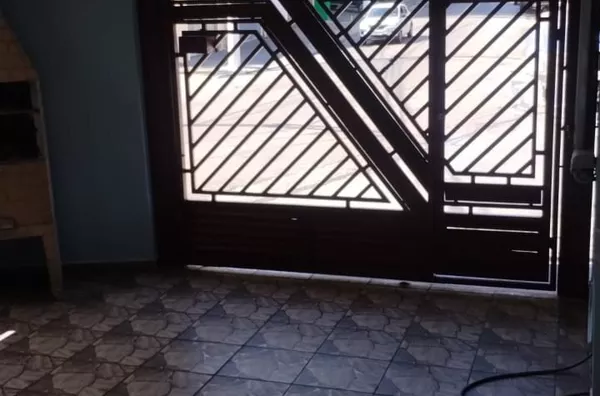 SOBRADO com Sala para dois ambientes, perfeita para receber a família e os amigos. - Foto 2