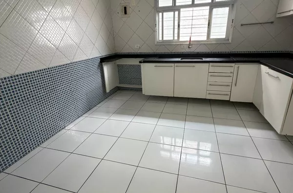 Sobrado para aluguel, 4 quarto(s),  Cidade Dutra, São Paulo