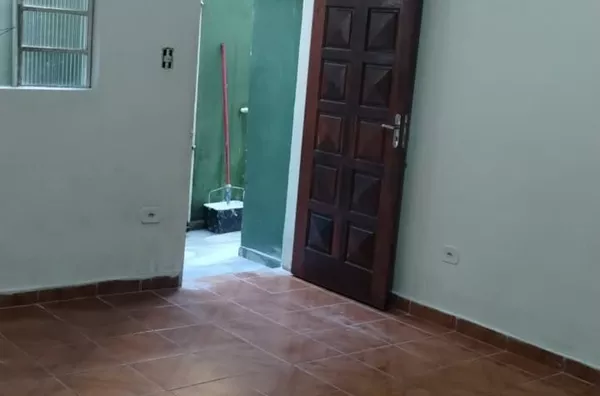 Casa para aluguel, 2 quarto(s),  Jardim Castro Alves, São Paulo