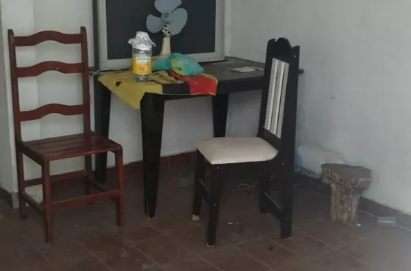 TERRENO com (03) Casas velhas à Venda no Jardim República - São Paulo, SP - A propriedade possui 4 dormitórios e 2 salas, - Foto 3