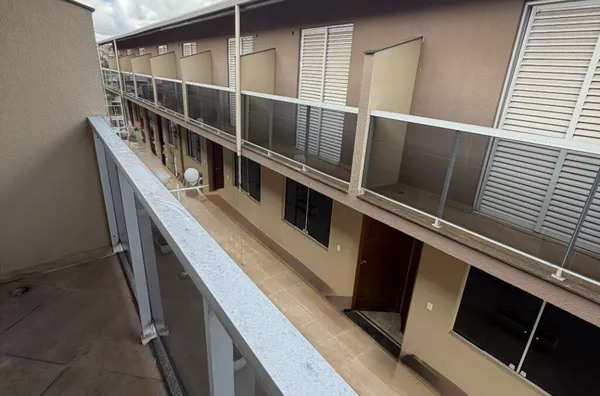 Sobrado para venda e aluguel, 3 quarto(s),  Jardim Ubirajara (zona Sul), São Paulo