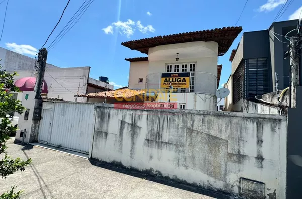 Casa para aluguel,  Capuchinhos, Feira De Santana