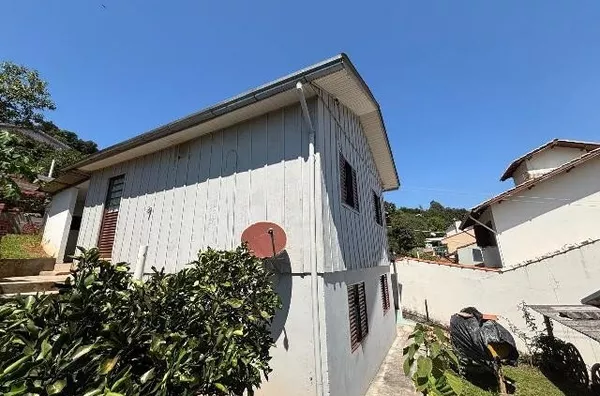Casa de fundos para locação,  Catarina Fontana, Concórdia - Foto 2