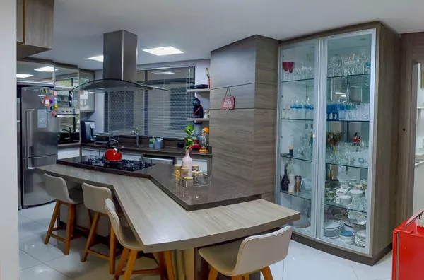 Apartamento de Alto Padrão à Venda em Concórdia/SC – 3 Quartos, Suíte com Closet e Vista Privilegiada por R$1.300.000 - Foto 2