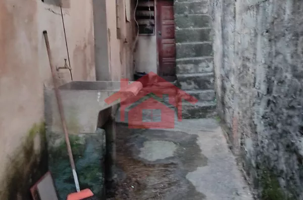 Casa para venda, 2 quarto(s),  Taipas, São Paulo