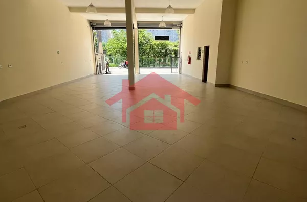 OPORTUNIDADE DE LOCAÇÃO COMERCIAL - SALÃO AMPLO AO LADO DO TERMINAL PIRITUBA.