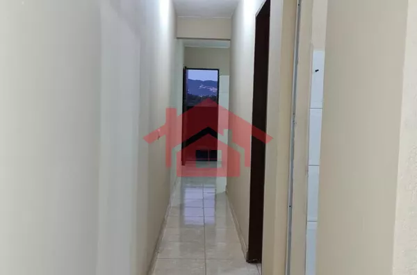 Casa a Venda Sol Nascente próx Morro Doce Sobrado com 4 casas de Aluguel