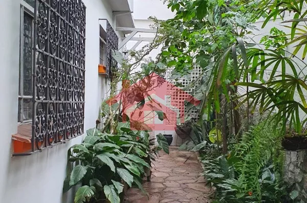 Sobrado para aluguel, 3 quarto(s),  Jardim Das Bandeiras, São Paulo