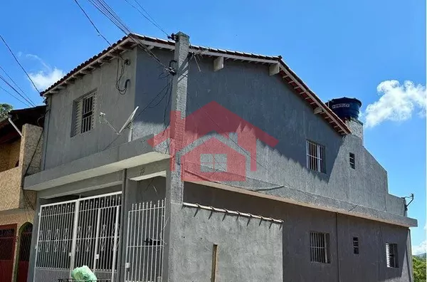 Casa a Venda Sol Nascente próx Morro Doce Sobrado com 4 casas de Aluguel