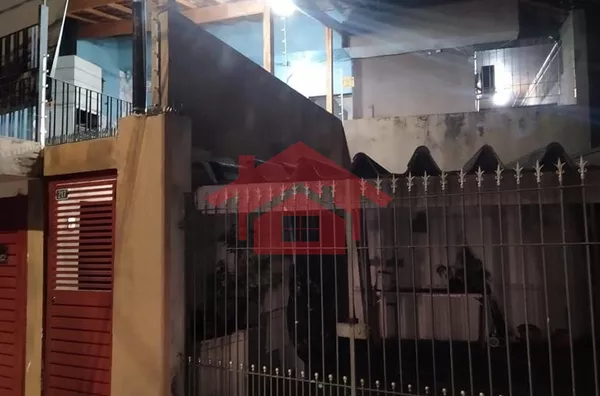 Casa para venda, são 2 casas independentes, Vila Comercial, São Paulo