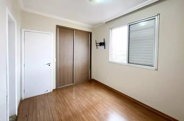 Apartamento - Sagrada Família
