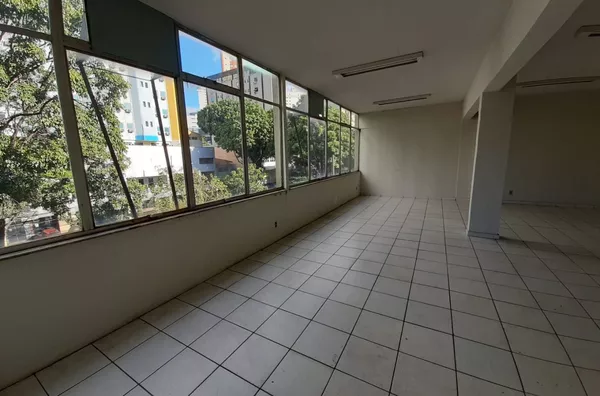 Prédio Barro Preto