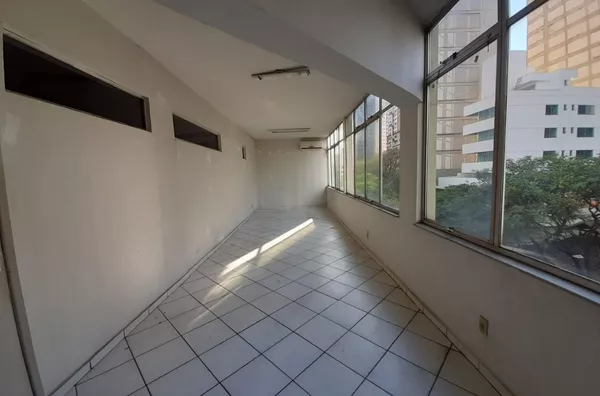 Prédio Barro Preto