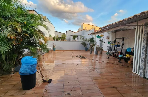 Casa - Santa Tereza