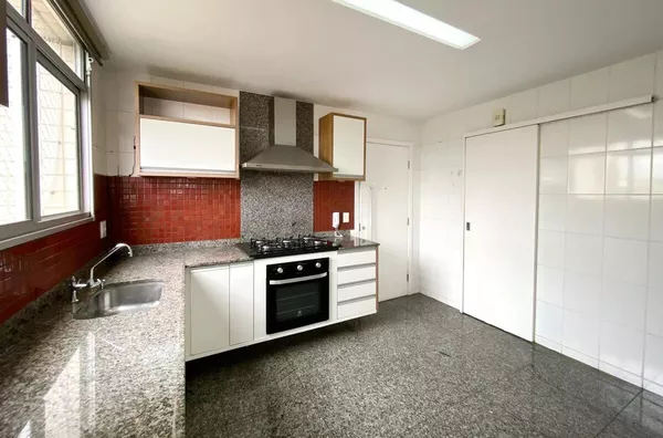 Apartamento - Sagrada Família